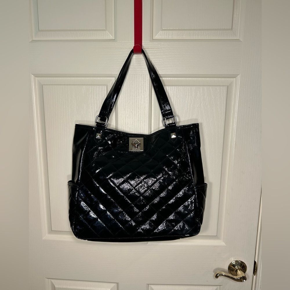 Kenneth Cole Reaction purse